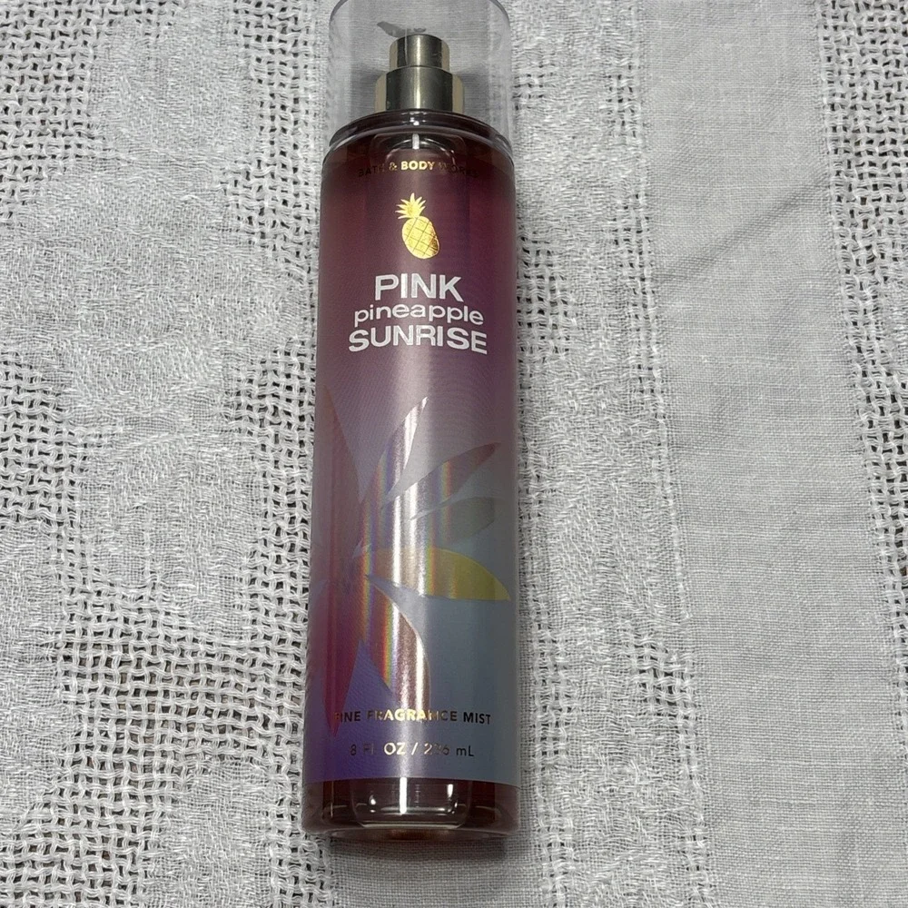 BATH AND‎ BODY WORKS PINK PINEAPPLE SUNRISE BODY MIST 8 FL OZ